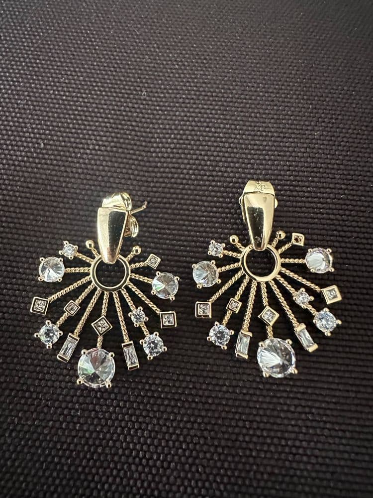 Altın Kaplama Metal Parlak Küpe